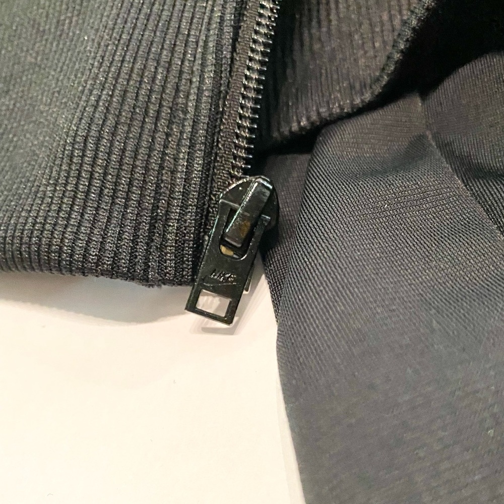 Nike jacket - Picture 3 of 5